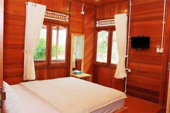 Negeri Baru Hotel & Resort Kalianda Εξωτερικό φωτογραφία